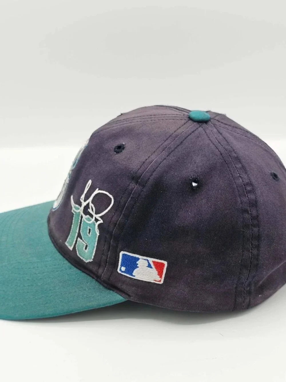 Seattle Mariners Vintage 90s Jay Buhner Twins Snapback Hat